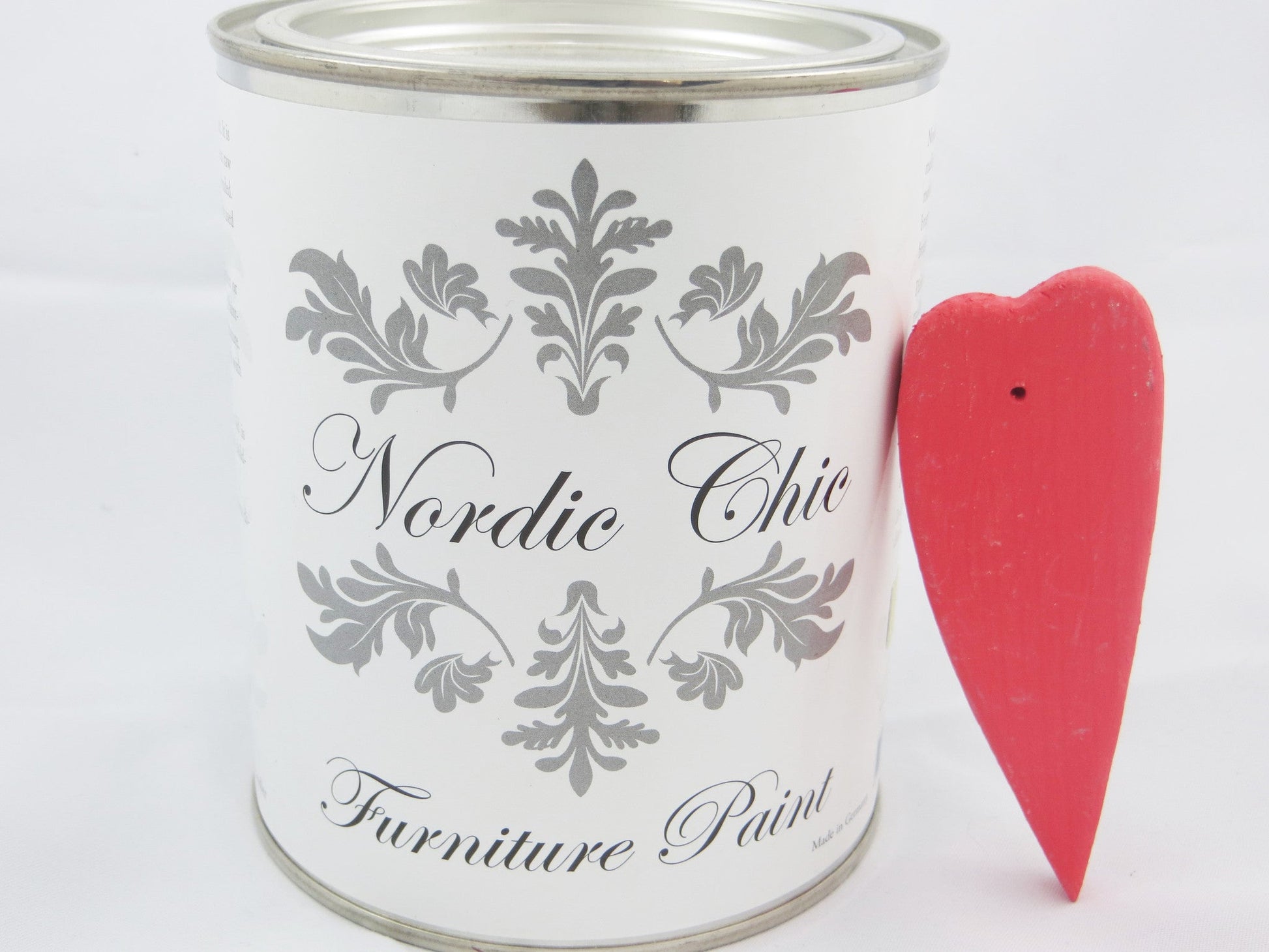 Nordic Chic Furniture Paint - Christmas Red - Nordic Chic®